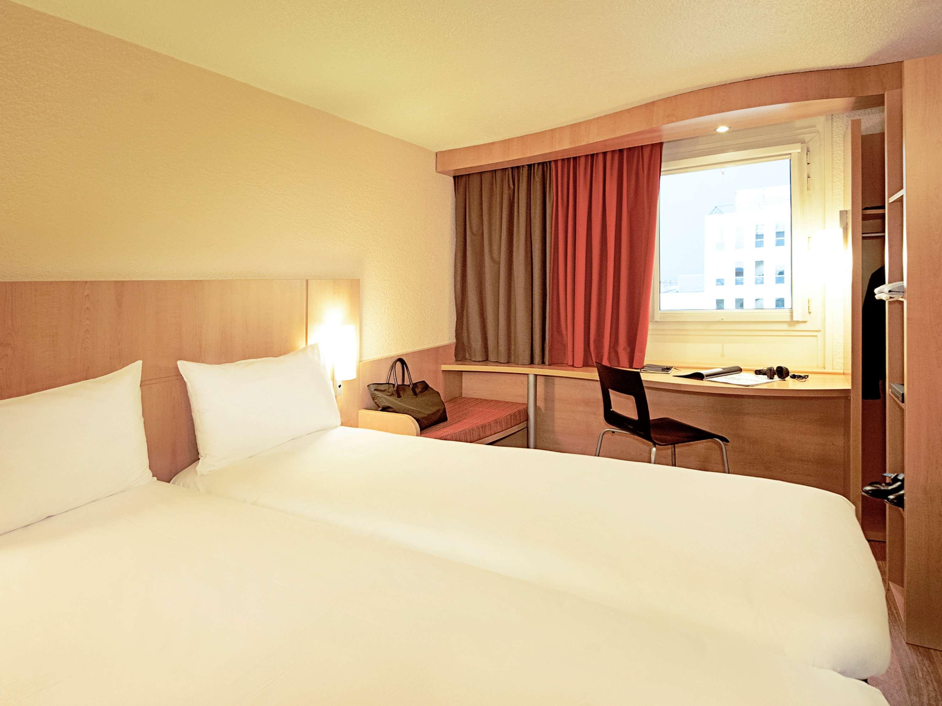 Ibis Hotel Dusseldorf Hauptbahnhof Extérieur photo